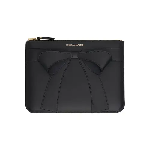 COMME-des-GARCONS-Black-Big-Bow-Pouch.webp